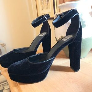 Dolce Vita Black Suede Heels